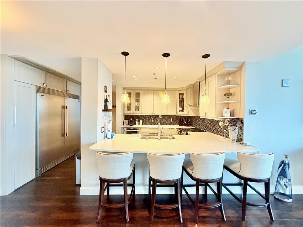 3338 Peachtree Road NE 2303