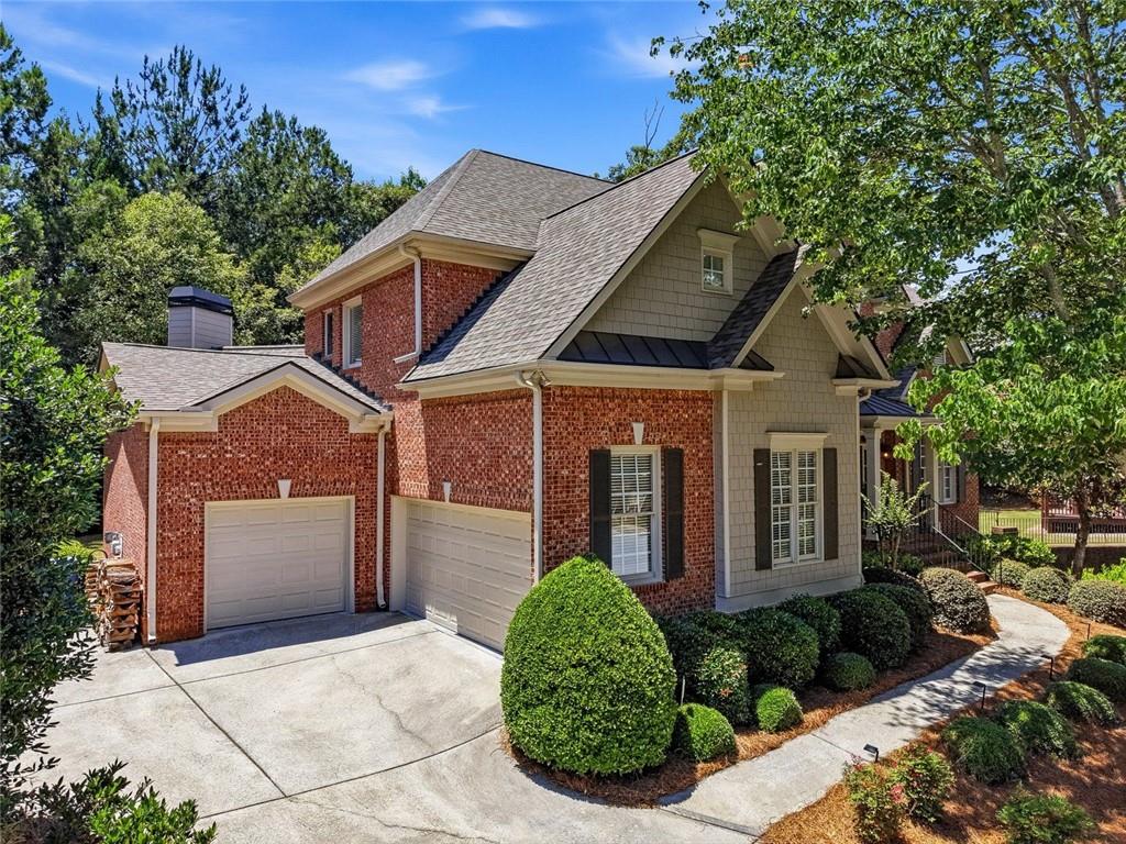 1097 Shady Spring Way