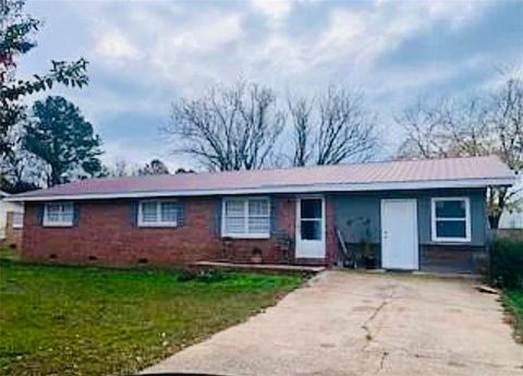 A home in Cartersville