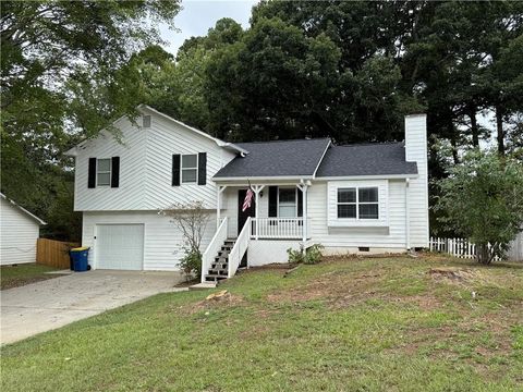 Photo of 8080 Sumit Creek Drive NW, Kennesaw, GA 30152 (MLS # 7649895)