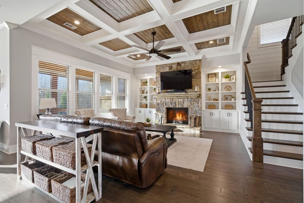 Buford, Georgia, 30518, United States, 6 Bedrooms Bedrooms, ,5 BathroomsBathrooms,Residential,Active,2026021