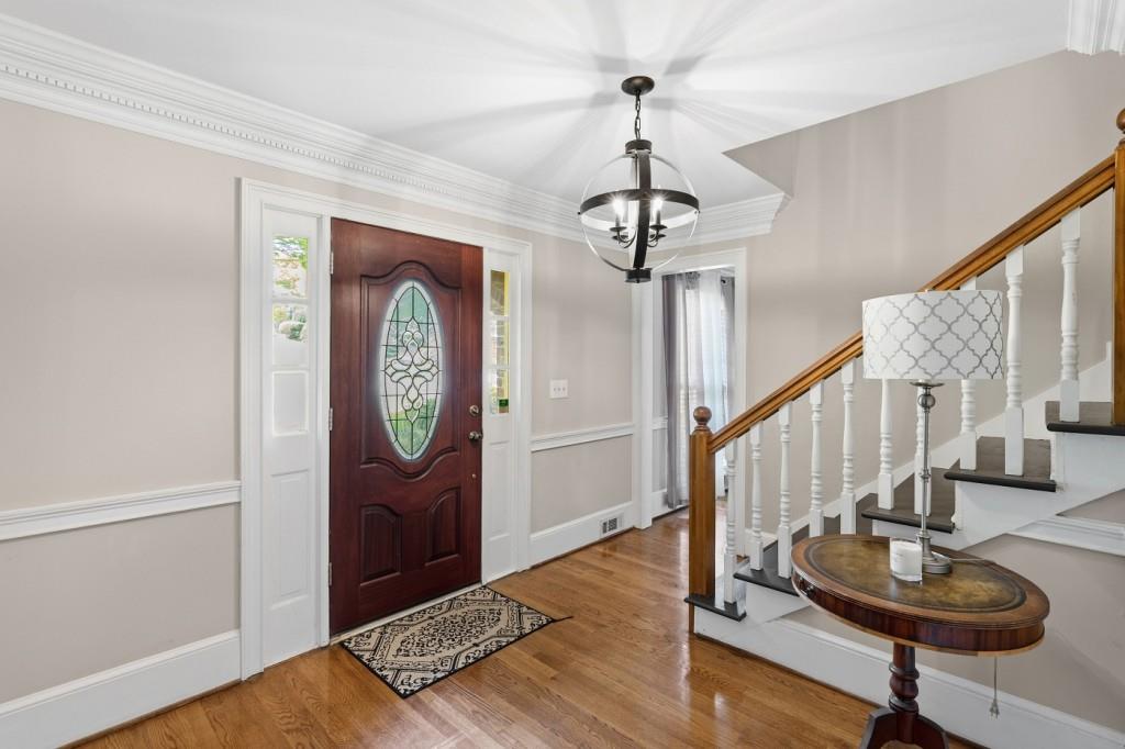 4901 Bainbridge Court