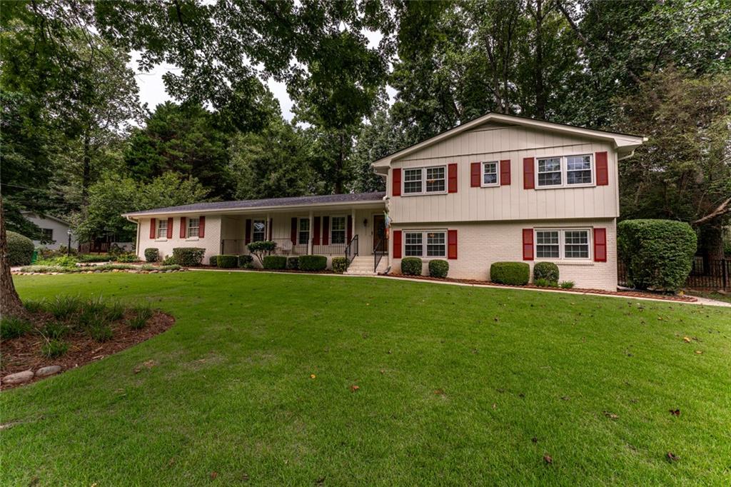 2220 Spring Mill Cove