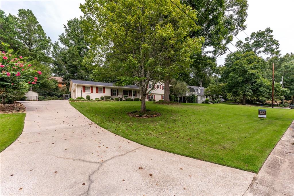 2220 Spring Mill Cove