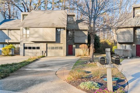 1064 Creatwood Circle SE Smyrna GA 30080