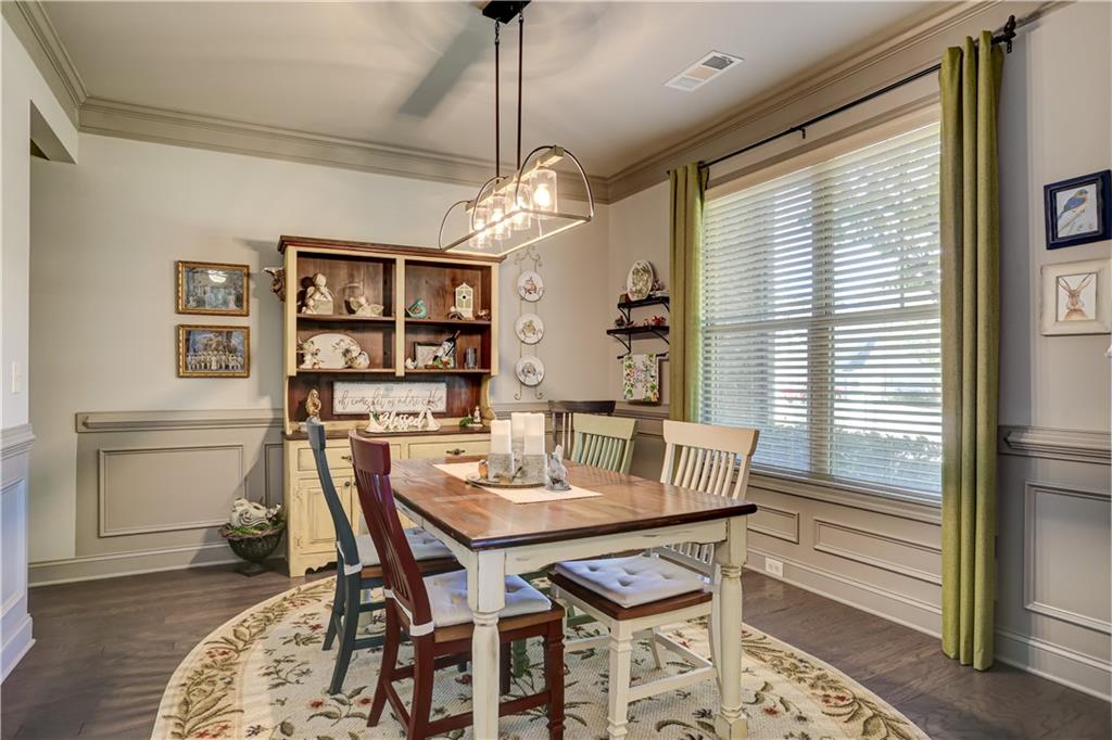 1202 Treemont Trace