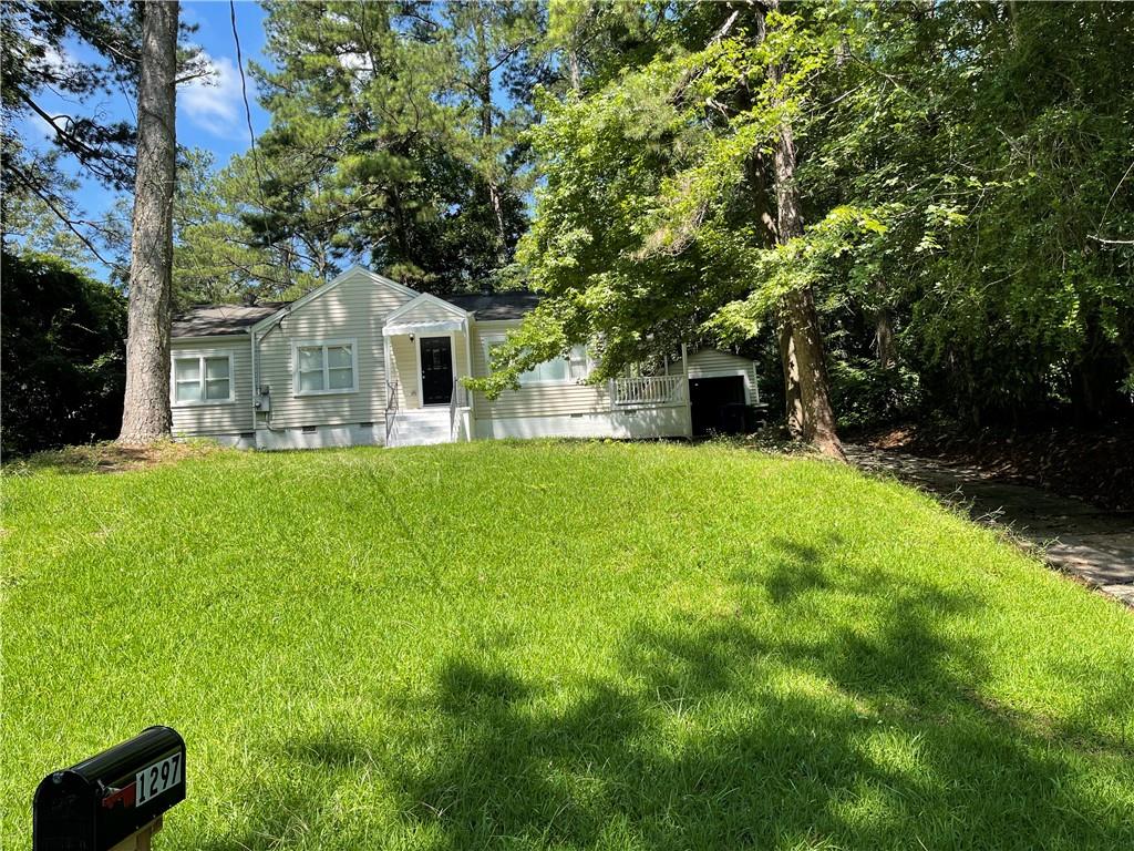 1297 Cahaba Drive SW