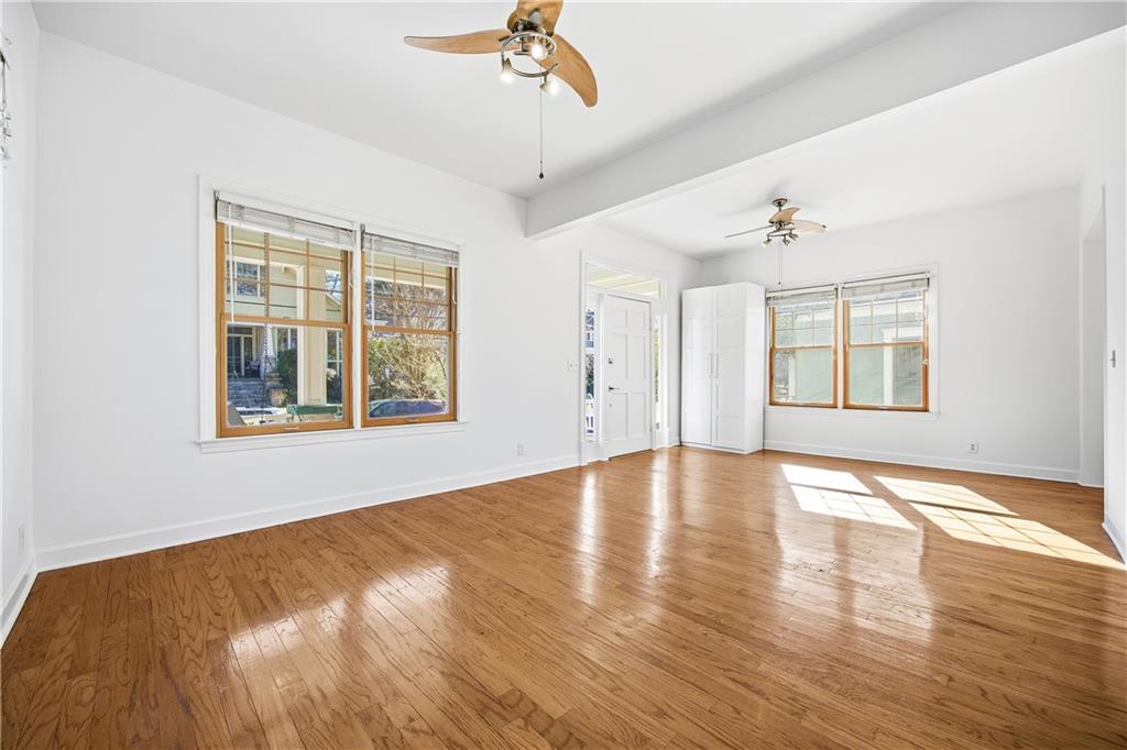 368 Josephine Street NE