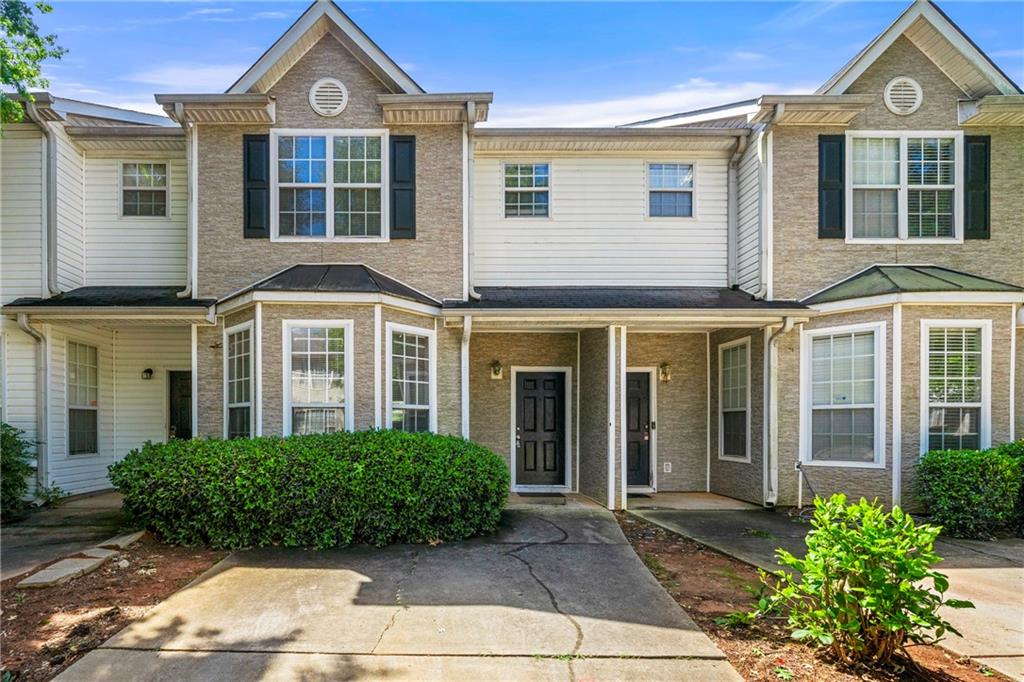 2465 Brianna Drive, Hampton, Georgia image 1