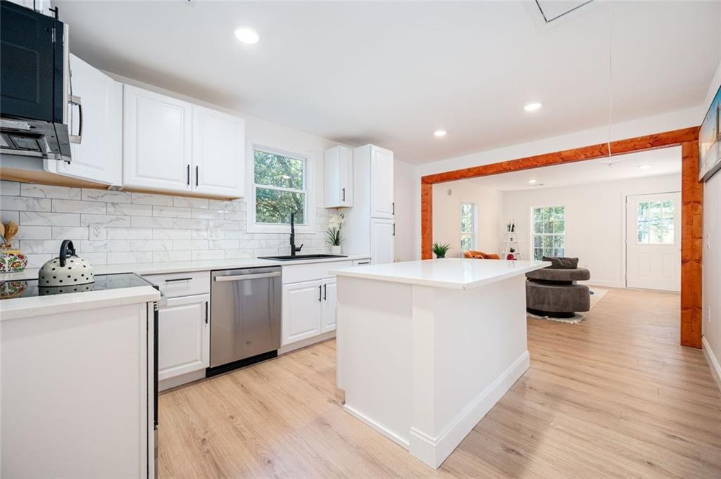 419 Mount Zion Road SW