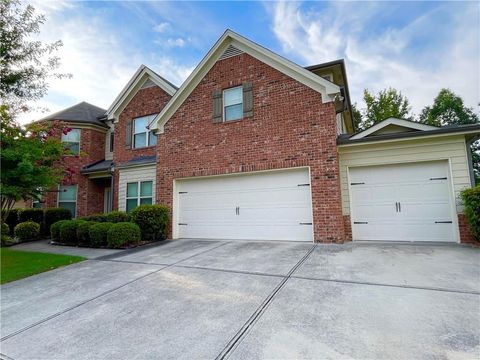 A home in Dacula