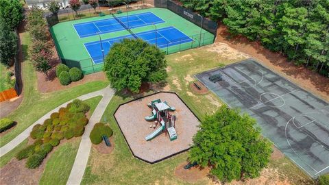 A home in Dacula