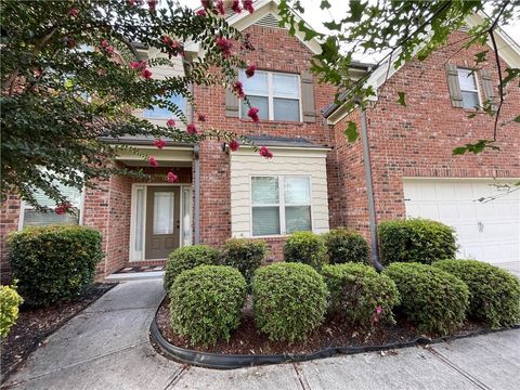 A home in Dacula