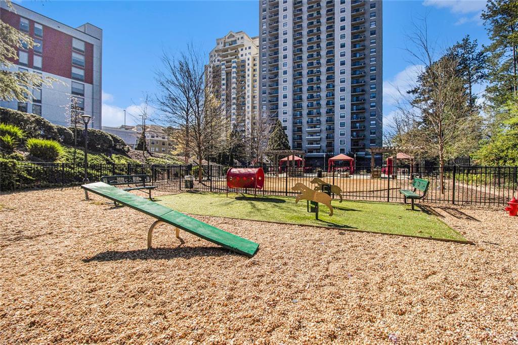 795 Hammond 1013 Drive, Sandy Springs, Georgia image 32