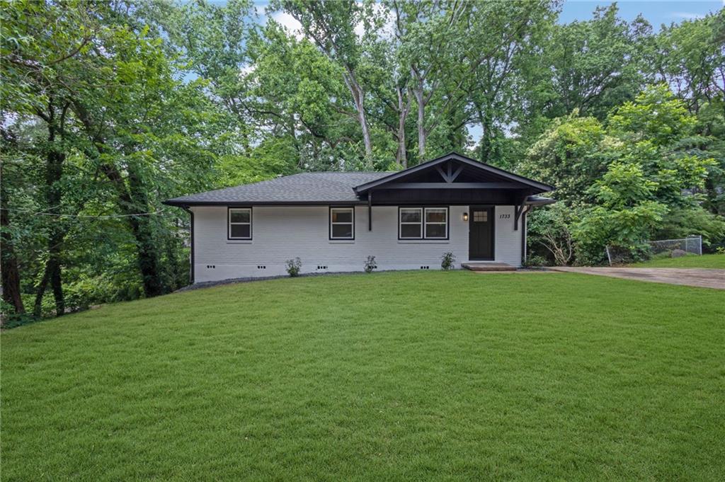 1733 Hollyhock Terrace