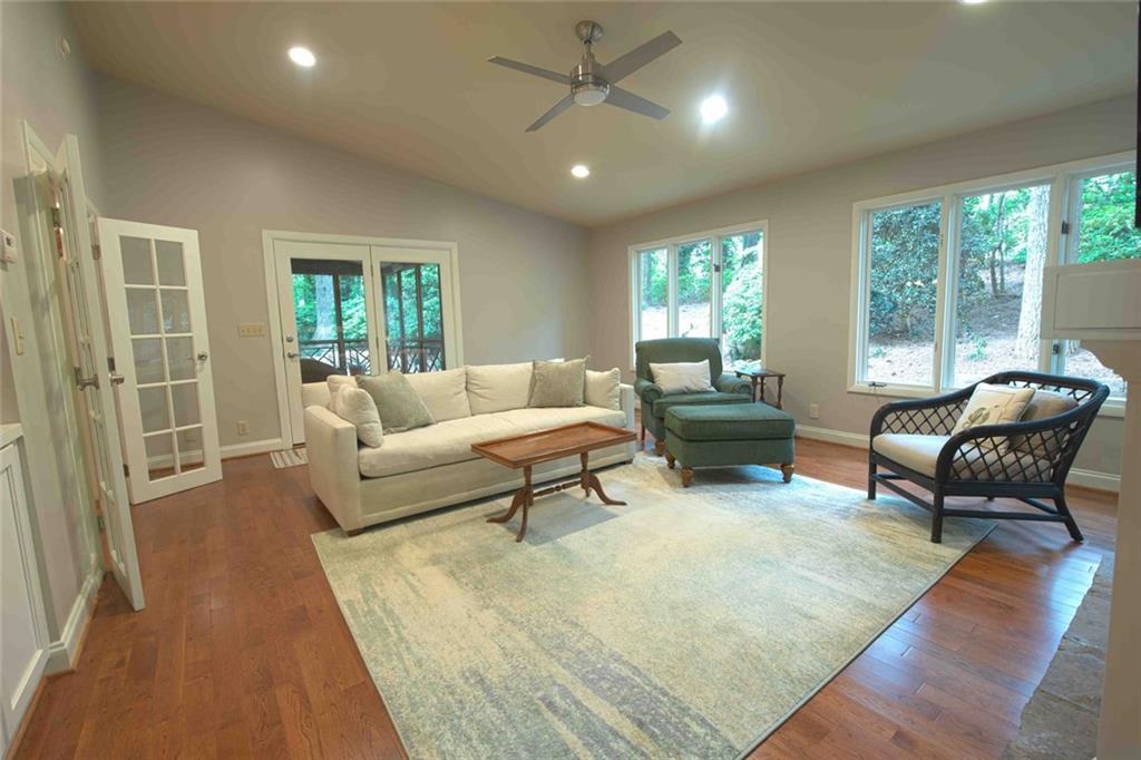 95 Messina Way, Sandy Springs, Georgia image 9