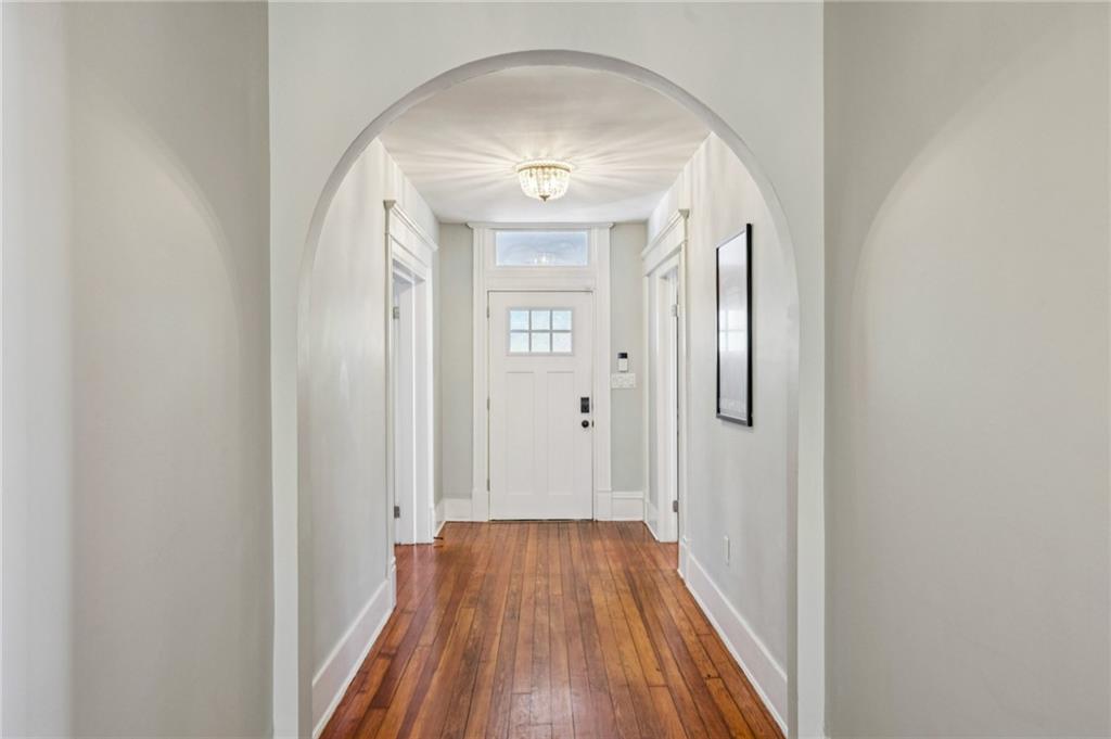 528 Holderness Street SW