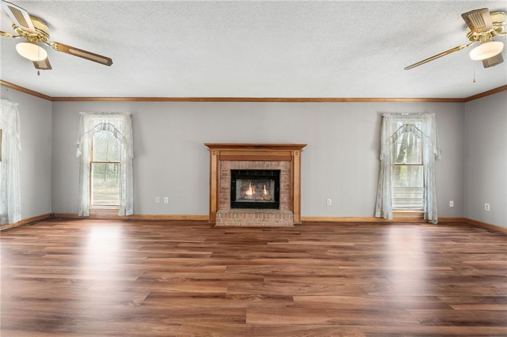195 Willow Way, Stockbridge, Georgia image 8