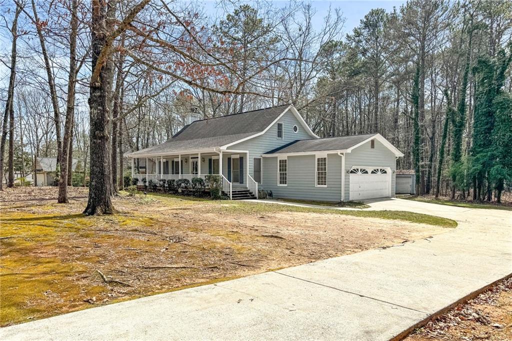 195 Willow Way, Stockbridge, Georgia image 4