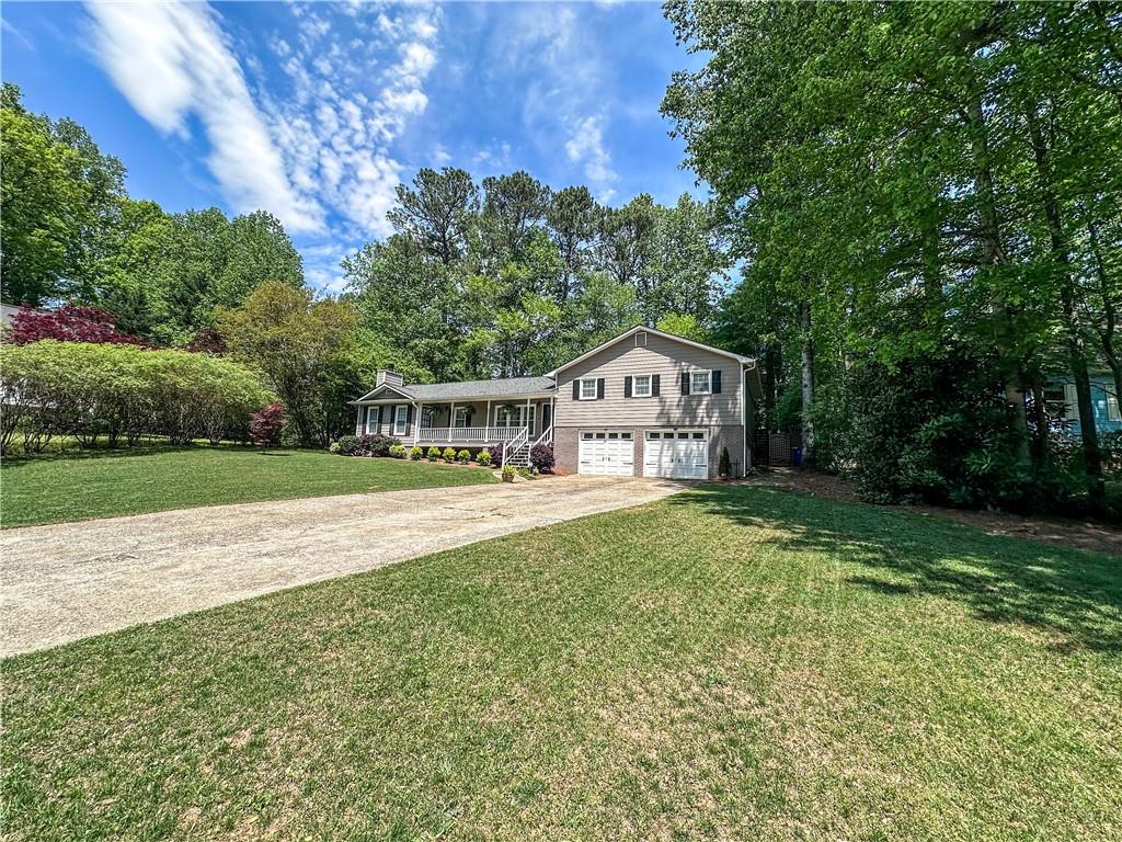 3075 Nuthatch Court NW