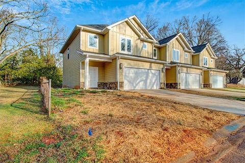 A home in Lithonia