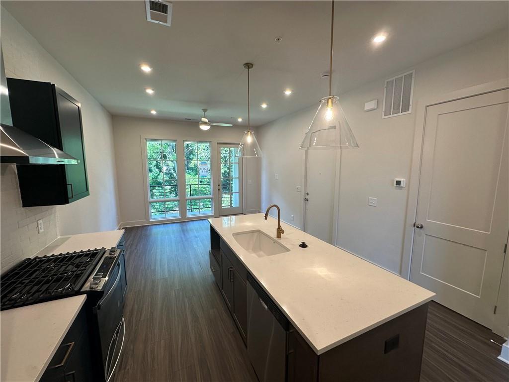 962 Bibbs Circle NW 6