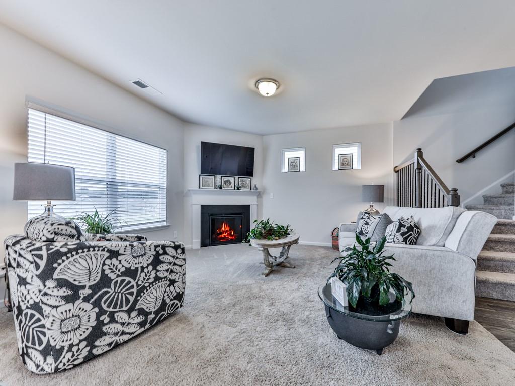122 Hadley Way SW