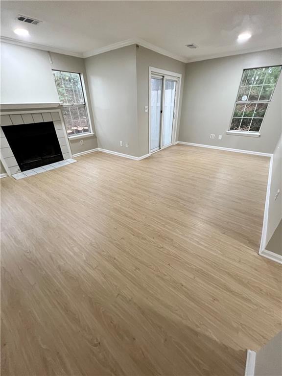 OVERLOOK GREEN #1 - Residential