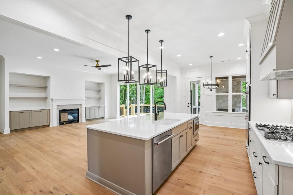 Cumming, Georgia, 30041, United States, 5 Bedrooms Bedrooms, ,5 BathroomsBathrooms,Residential,Active,2028799
