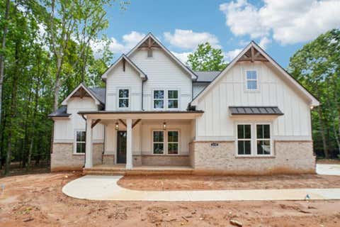 Homes For Sale - 2395 Glade Overlook<br/> Cumming, GA 30041