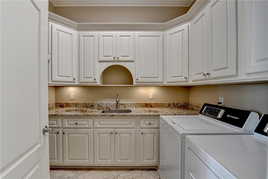 8340 Royal Melbourne Way, Duluth, Georgia image 48