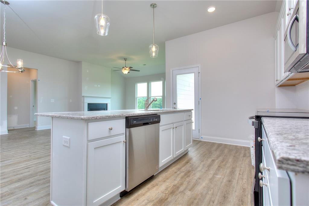 147 Applewood Way, Homer, Georgia image 8