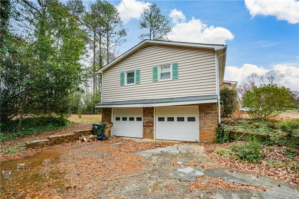 Plains Estate - Residential Lease