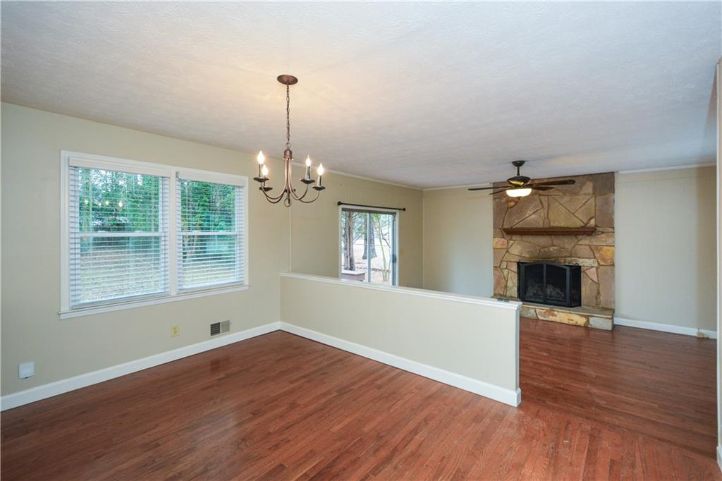 Plains Estate - Residential Lease