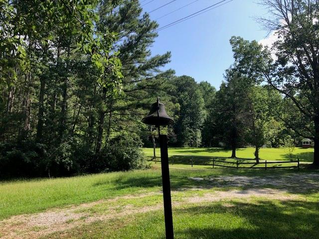 23 Holub Path