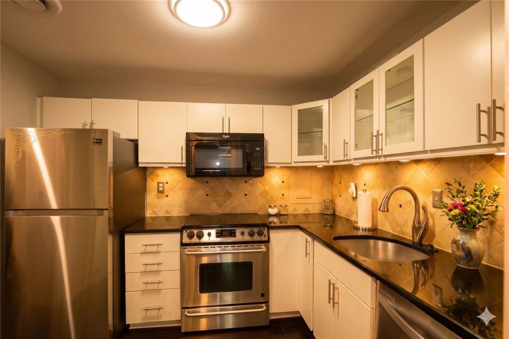 3060 Pharr Court North NW 114