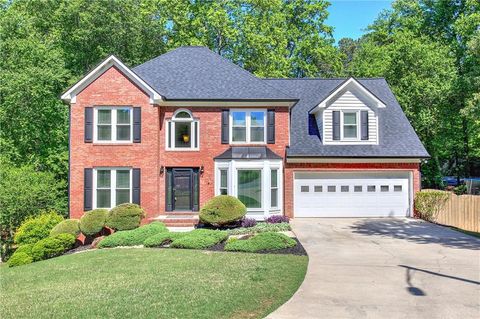 Homes For Sale - 2065 Ursuline Way<br/> Acworth, GA 30101