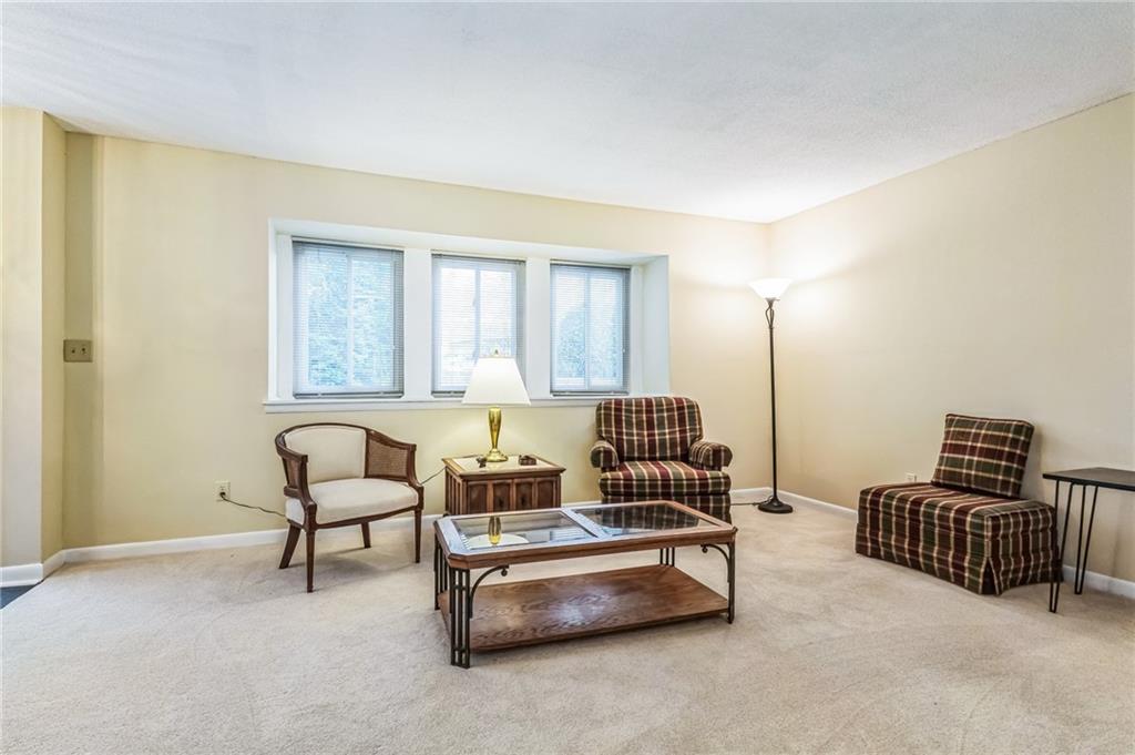 7098 Stonington Drive, Atlanta, Georgia image 6