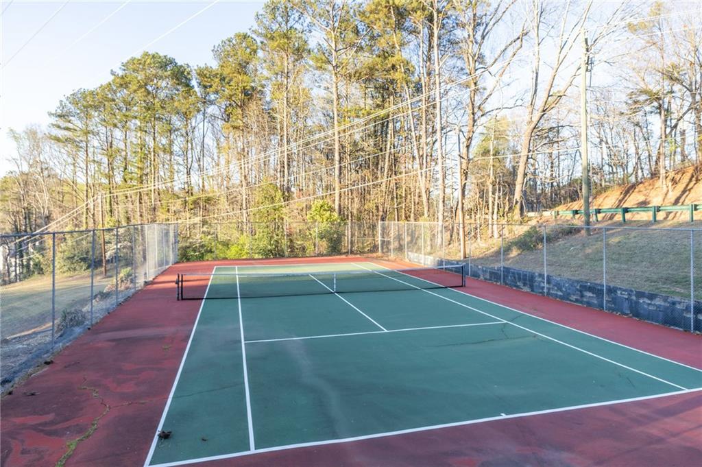 7098 Stonington Drive, Atlanta, Georgia image 28