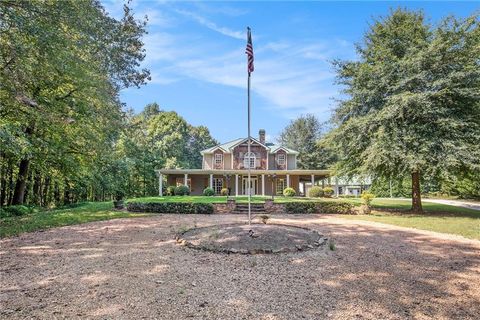 297 Dodge Hill Road Maysville GA 30558