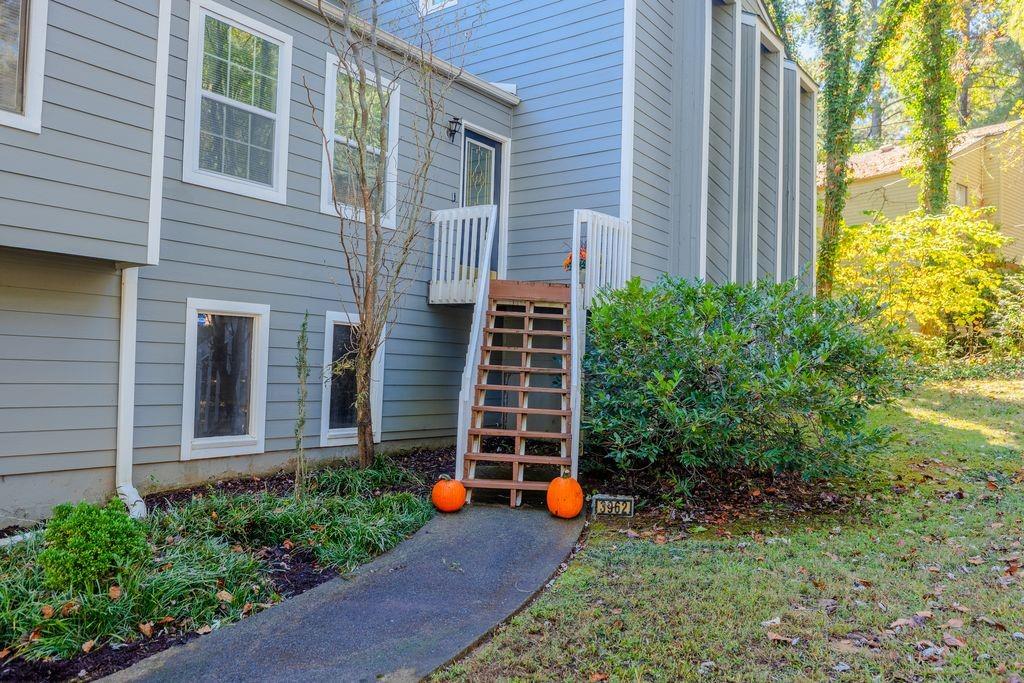 LOOKOUT POINT - Residential