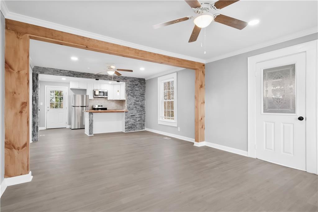 884 N Eugenia Place, Atlanta, Georgia image 16