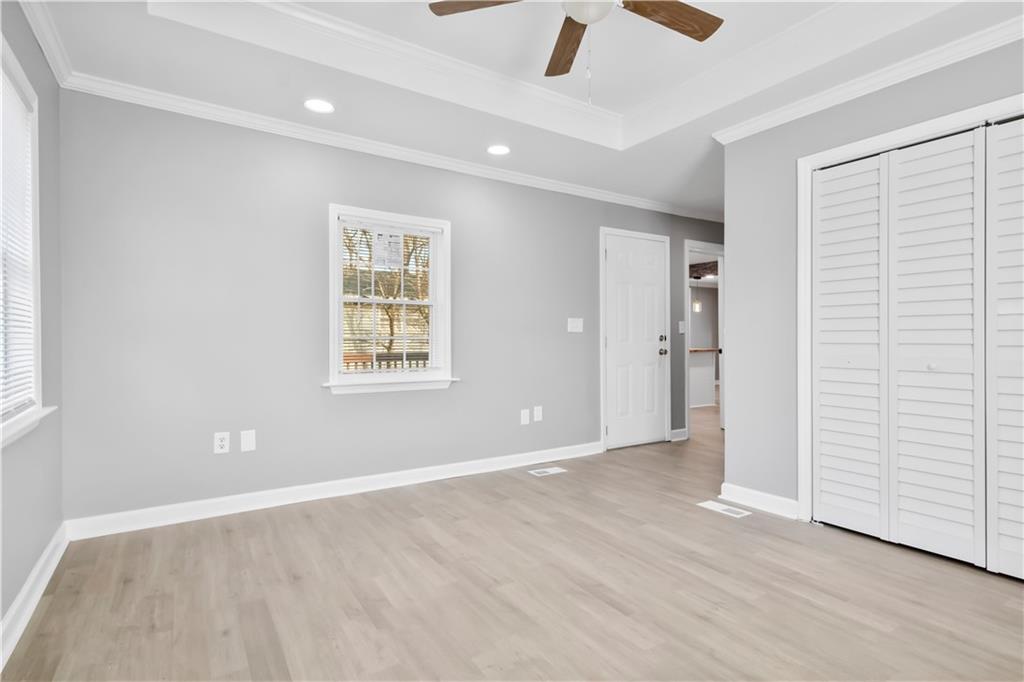 884 N Eugenia Place, Atlanta, Georgia image 15