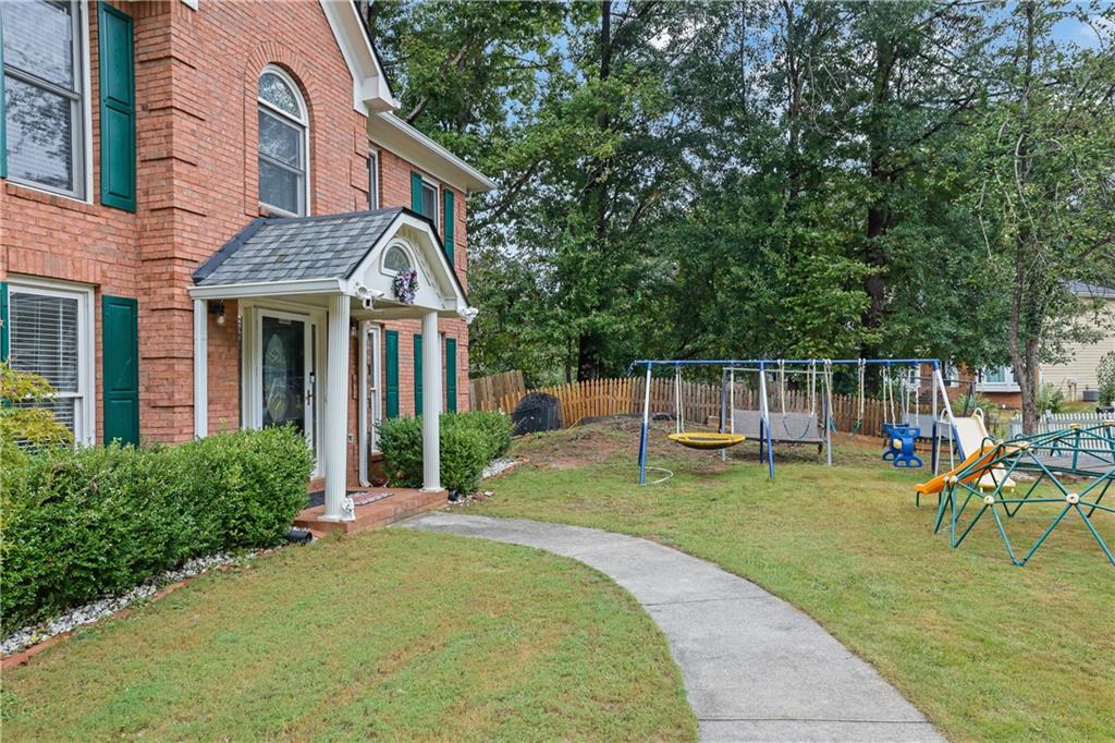 4811 Old Field Drive