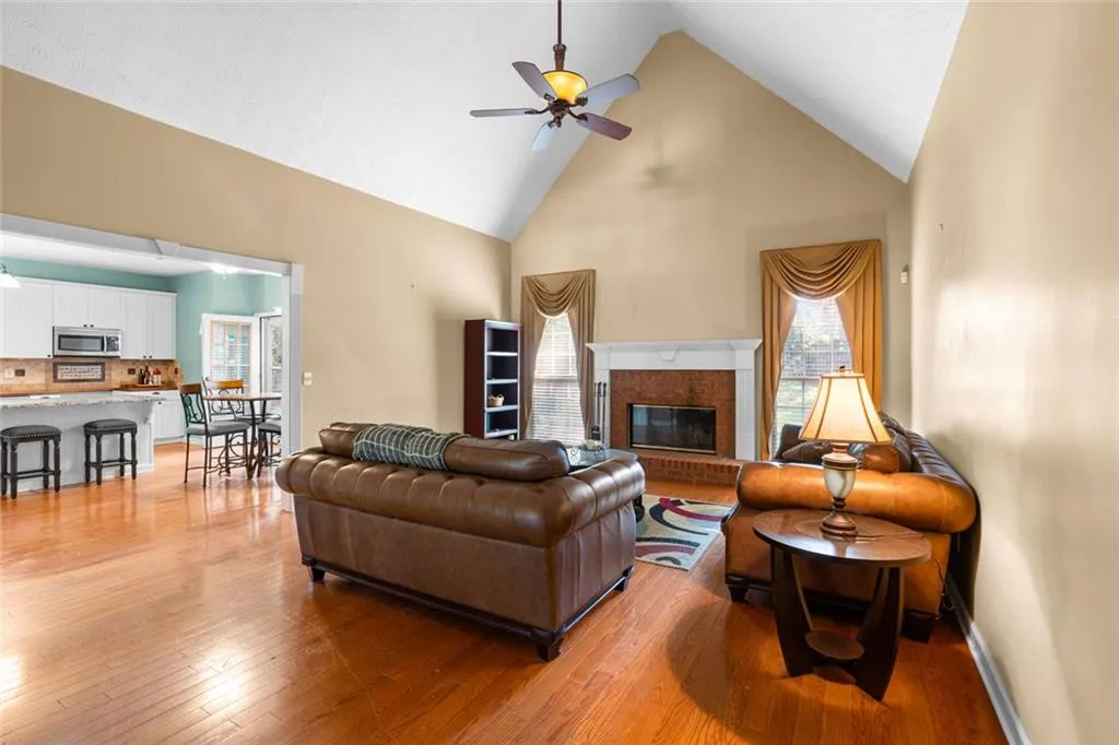 Covington, Georgia 30016, United States, 4 Bedrooms Bedrooms, ,4 BathroomsBathrooms,Residential,Active,195158