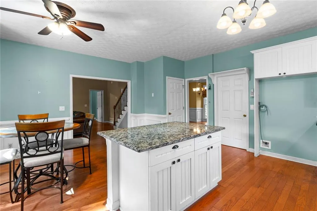 Covington, Georgia 30016, United States, 4 Bedrooms Bedrooms, ,4 BathroomsBathrooms,Residential,Active,195158