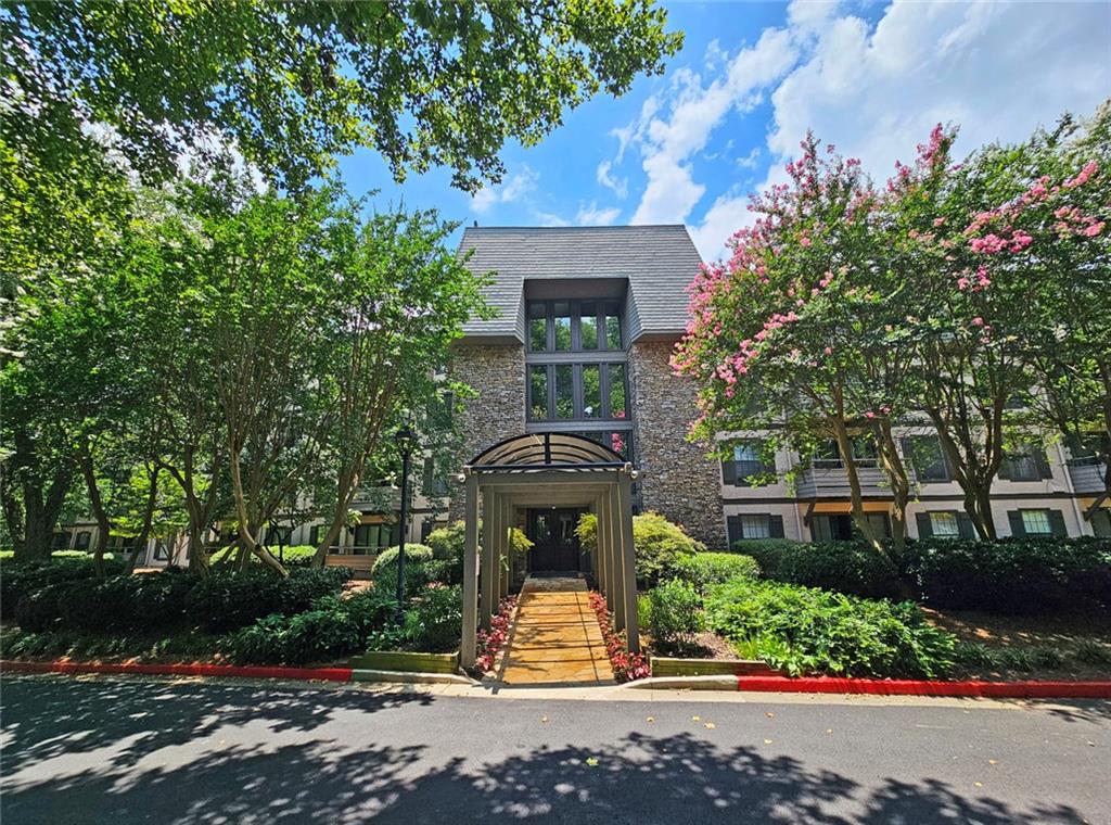 1106 Highland Bluff Drive SE 106