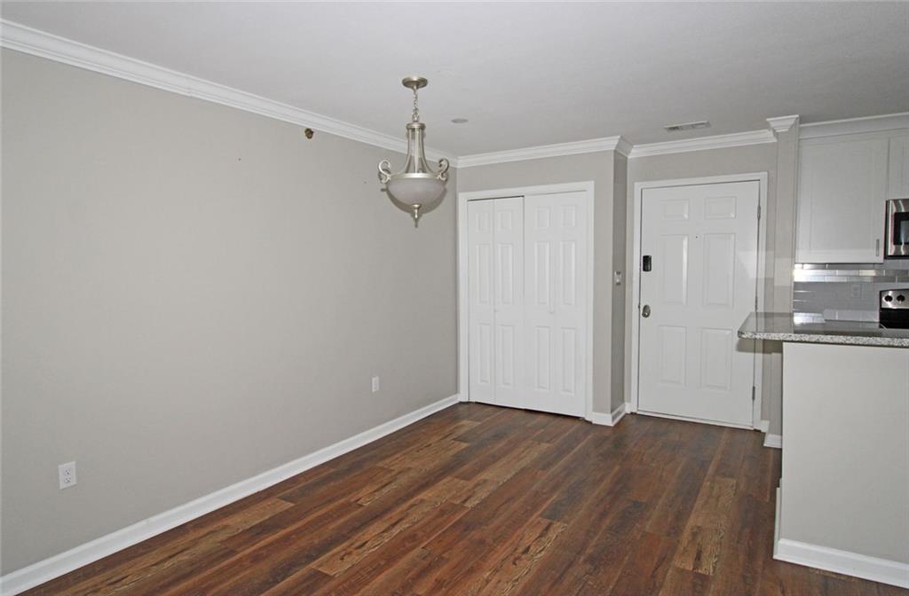1106 Highland Bluff Drive SE 106
