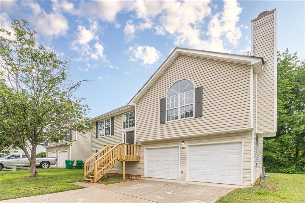 3022 Stonebridge Creek Drive, Lithonia, Georgia image 2