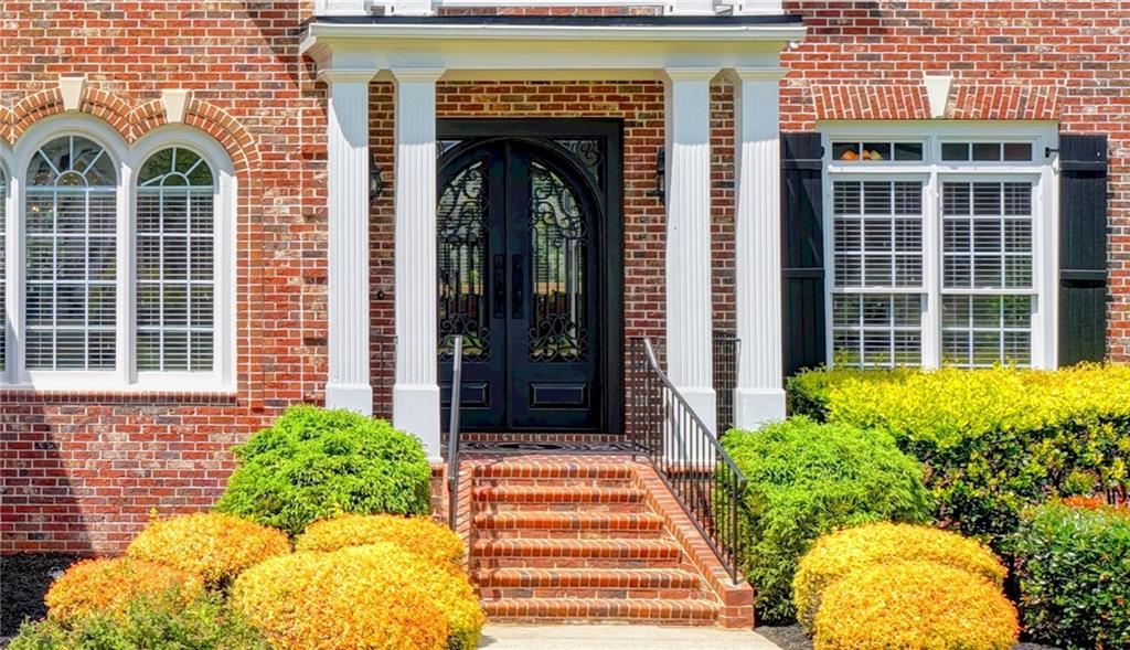 271 Prestbury Court